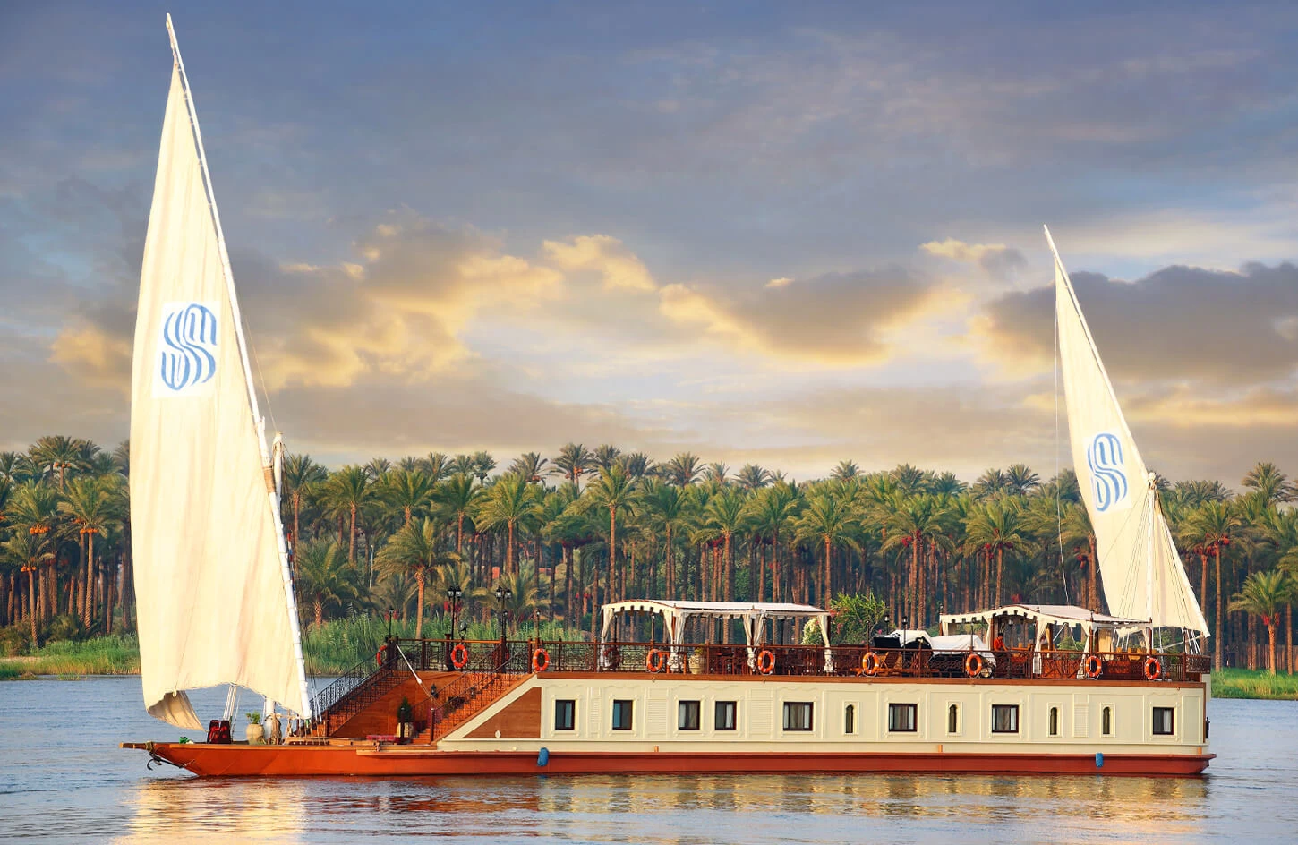 Sonesta Amirat Dahabiya Nile Cruise