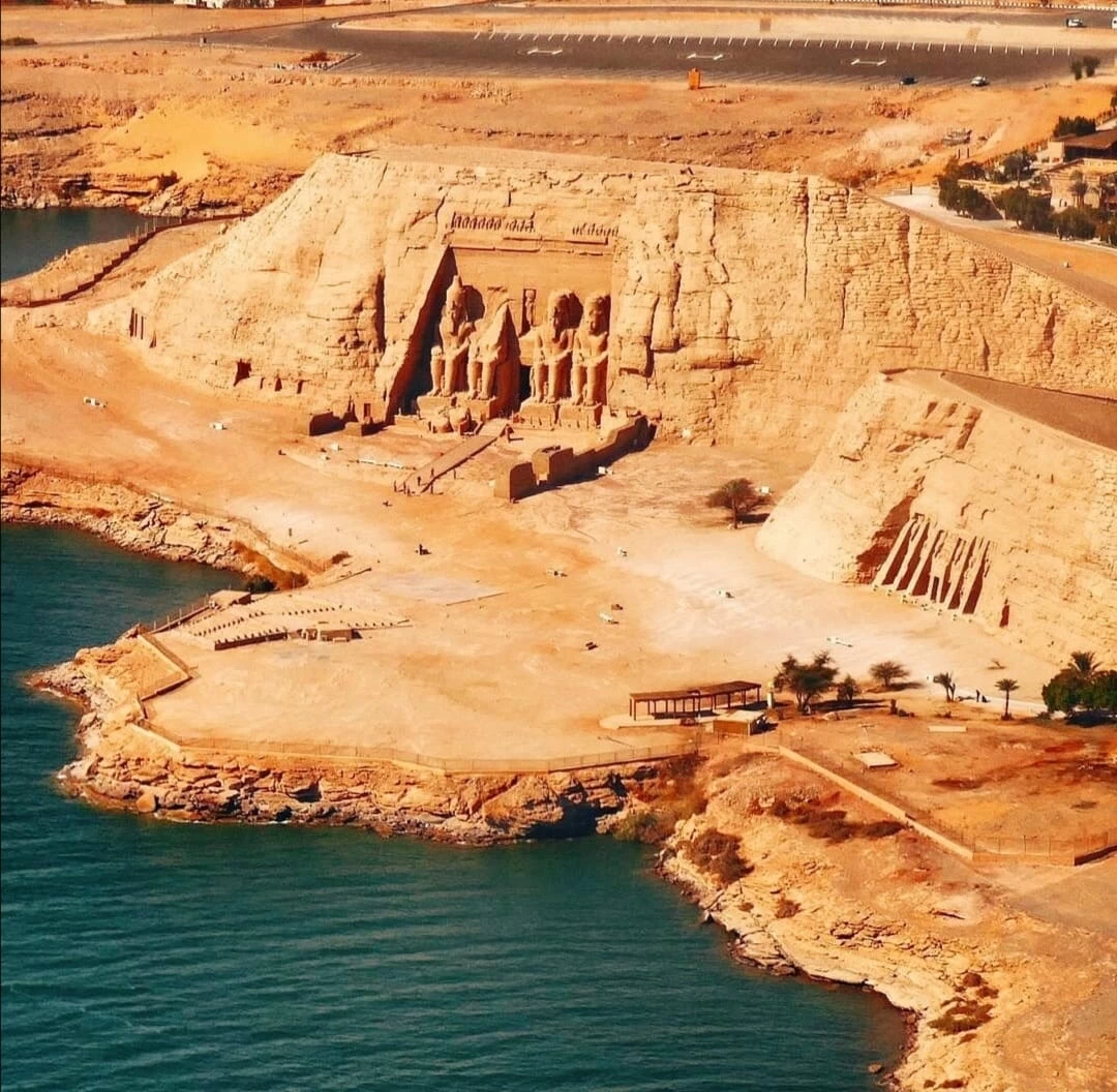 Abu simble temple by flight