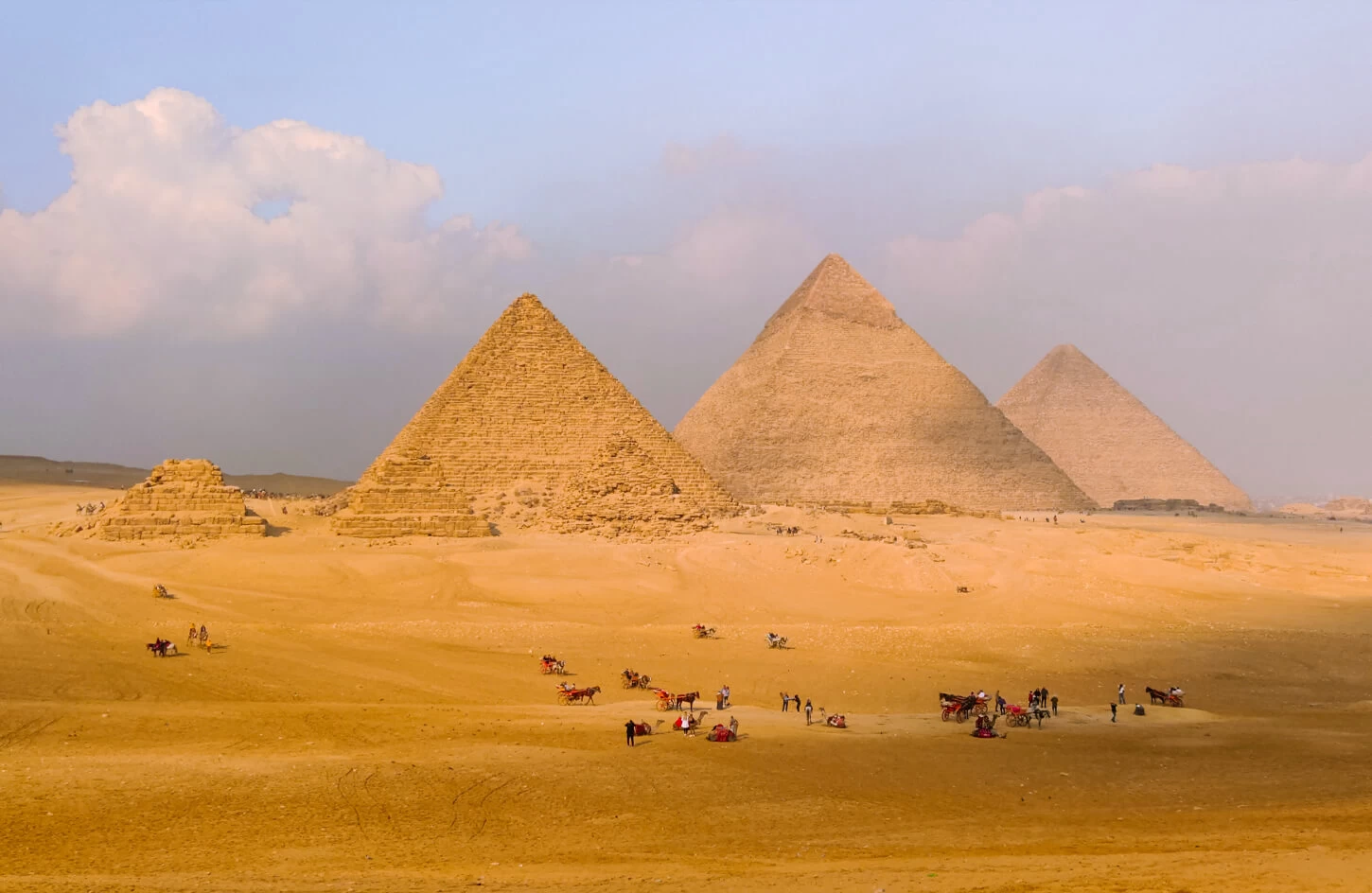 Half Day Tour to Pyramids of Giza